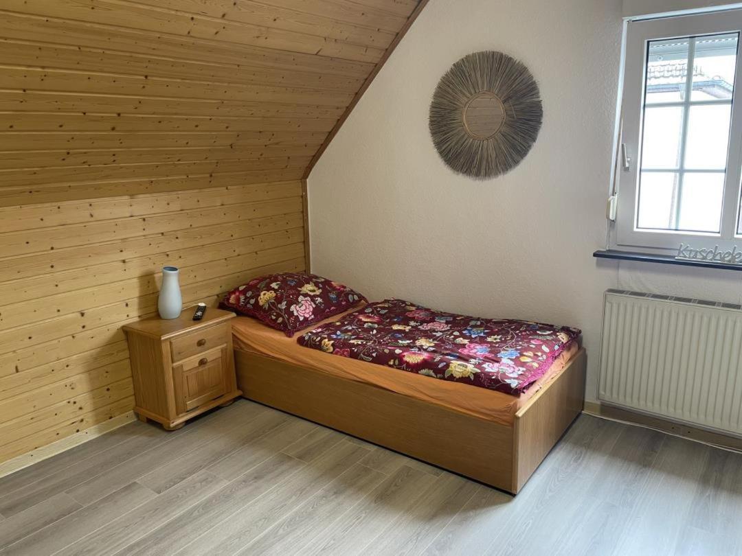 Schicke Ferien- Und Monteurswohnung 53 Qm Philippsburg Kamer foto