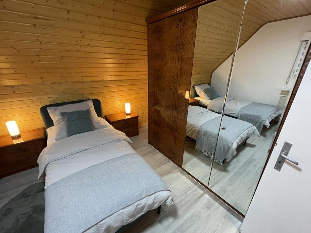 Schicke Ferien- Und Monteurswohnung 53 Qm Philippsburg Kamer foto